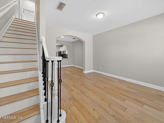 3rd image of 13019 SURFSIDE Drive