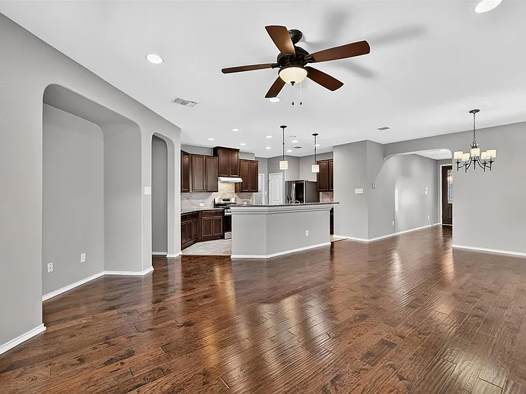 1049 Clove Hitch Rd — Photo 6