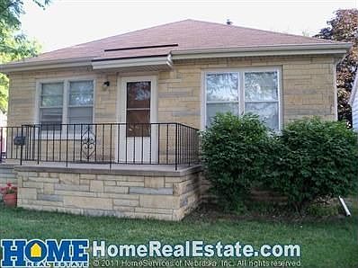 2nd image of 1045 Claremont St