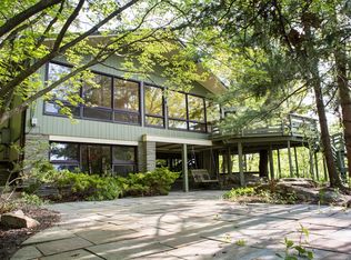 29 Air Castle Isle, Andover, NJ 07821