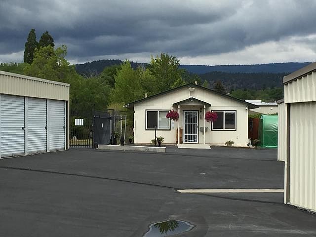 1st image of 1655 Paul Bunyan Road