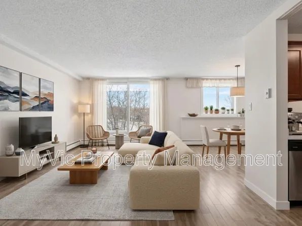 47 Sturgeon Rd, Saint Albert, AB T8N 0E8