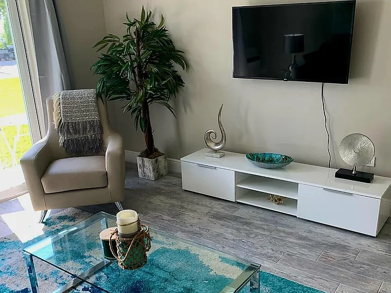 300 Duck Key Dr #6 — Photo 8