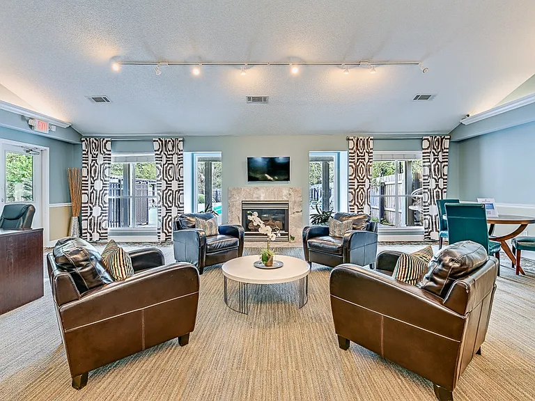 Springwood Townhomes — Photo 5