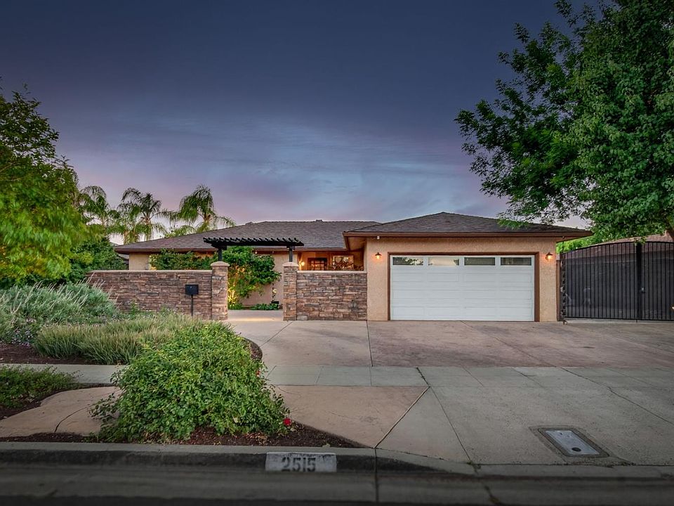 1st image of 2515 E Los Altos Ave