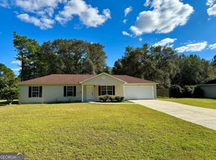 6802 Oakwood Ln, Blackshear, GA 31516