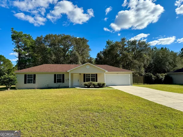 6802 Oakwood Ln, Blackshear, GA 31516