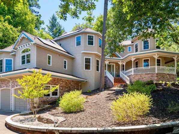 1362 Manzanita Court, Santa Rosa, CA 95404