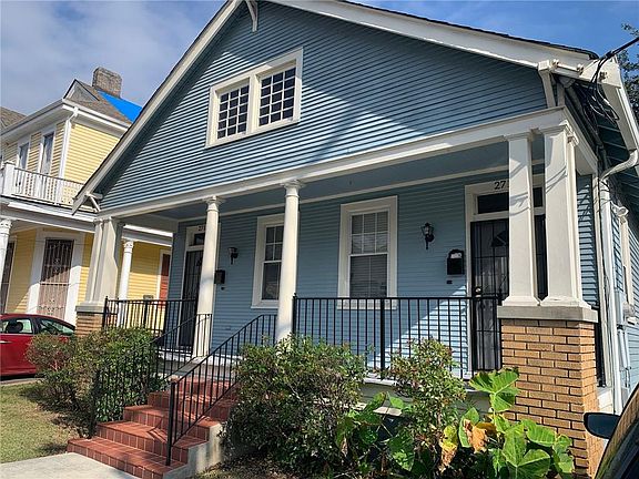2nd image of 2717-19 General Pershing St