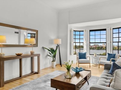 4 Charlesgate E APT 705, Boston, MA, 02215