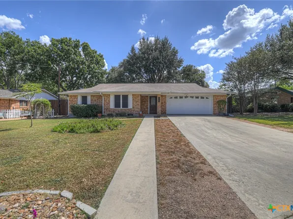 925 Lazy Trl, New Braunfels, TX 78130