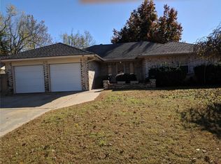 10428 Paisley Rd, Yukon, OK 73099