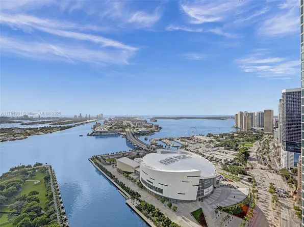 900 Biscayne Blvd APT 4103, Miami, FL 33132