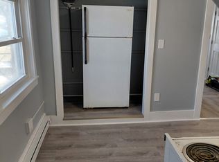 198 Crescent St #200, Athol, MA 01331