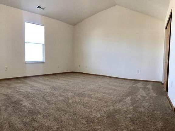 3rd image of 9135 Walker Park Dr