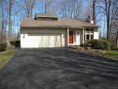 3255 Far Reach Dr, Baldwinsville, NY, 13027