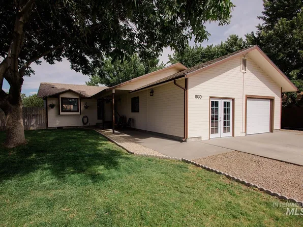 1530 Rosewood St, Mountain Home, ID 83647