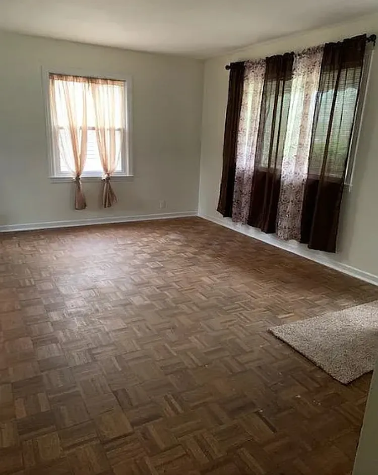 4 bed, 1.5 bath, 1224 sqft, $1,650 — Photo 3