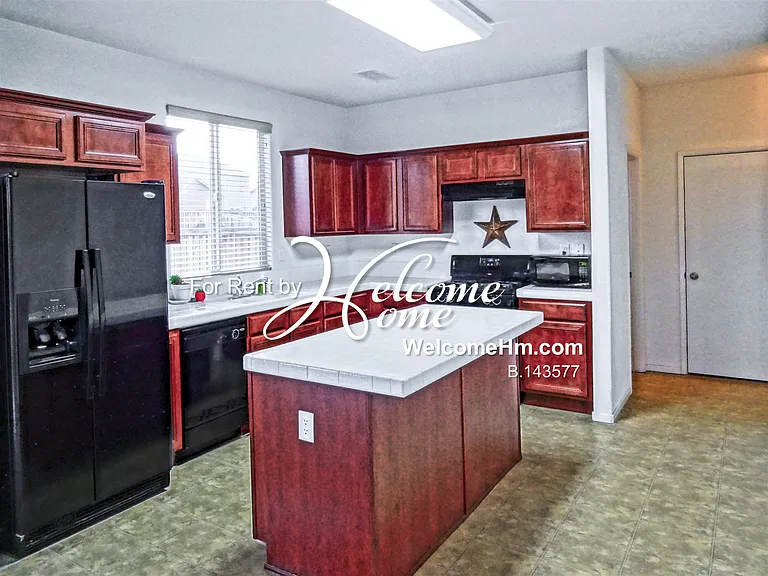 360 Bulluno Dr — Photo 3