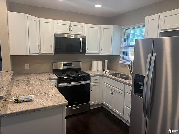 5th image of 750 Pickard Rd