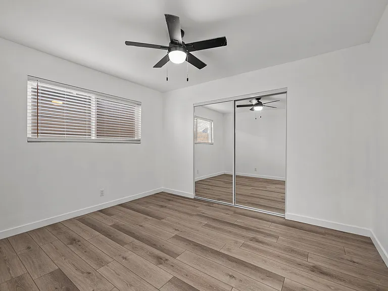 4417 McClintock St #3 — Photo 10