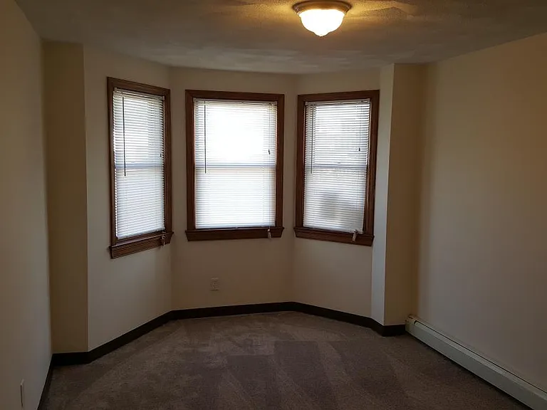 29 Jeffries St #1 — Photo 6
