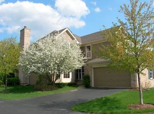 16 Wimbledon Ct, Lincolnshire, IL