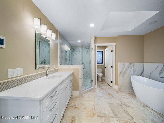 3rd image of 5425 Santa Theresa Ct