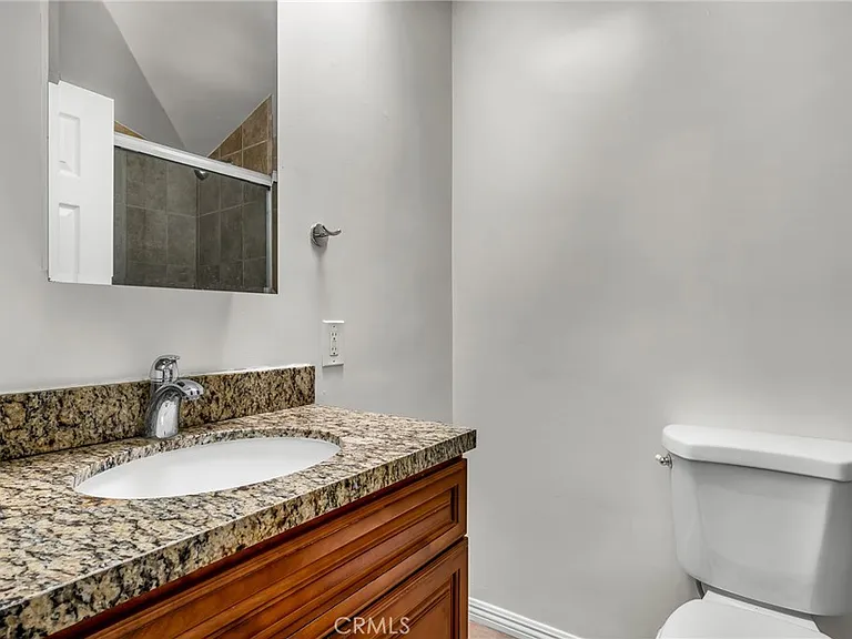 544 Glenneyre St #2 — Photo 12