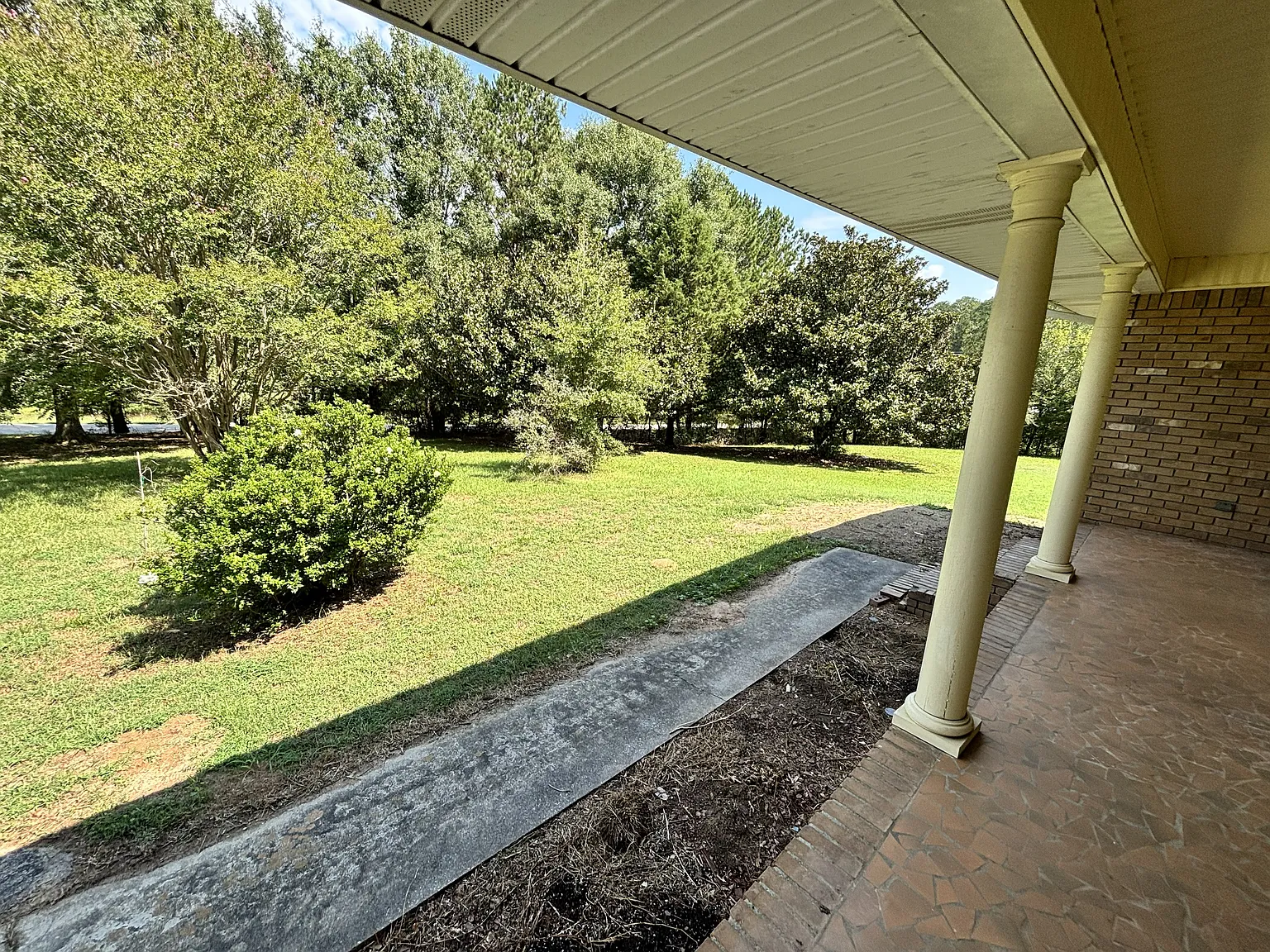 3 bed, 1498 sqft, $1,850 — Photo 4