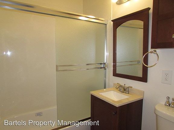 2nd image of 1700 Market Ave APT 2