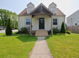 247 N Raymond St, Griffith, IN 46319