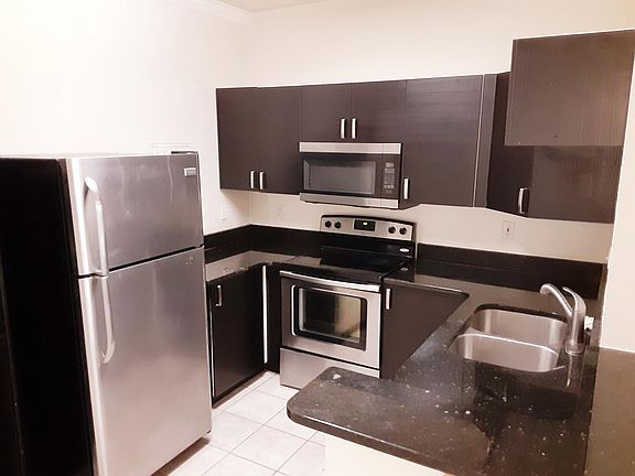 4th image of 2648 Robert Trent Jones Dr APT 233