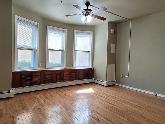 Large Living Room with Bay Window