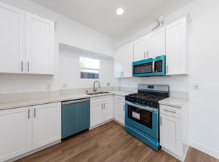 1100 W 45th St #1, Los Angeles, CA 90037
