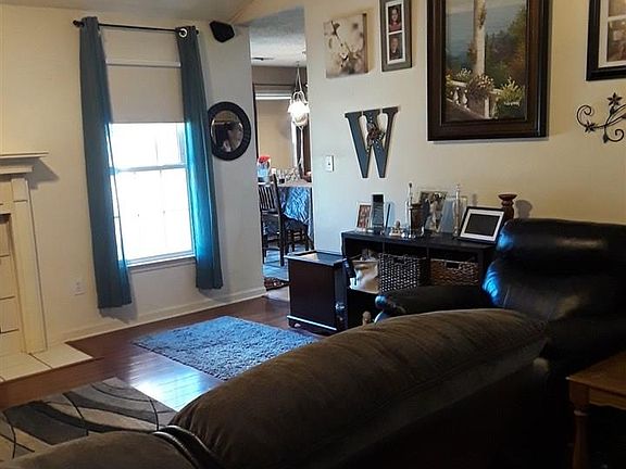 4th image of 104 Brookview Dr