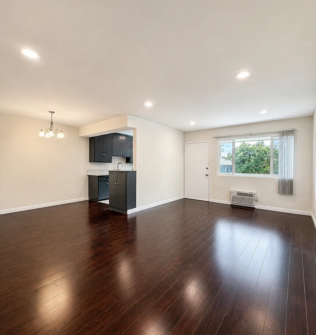 1 bed, 650 sqft, $2,295 — Photo 2
