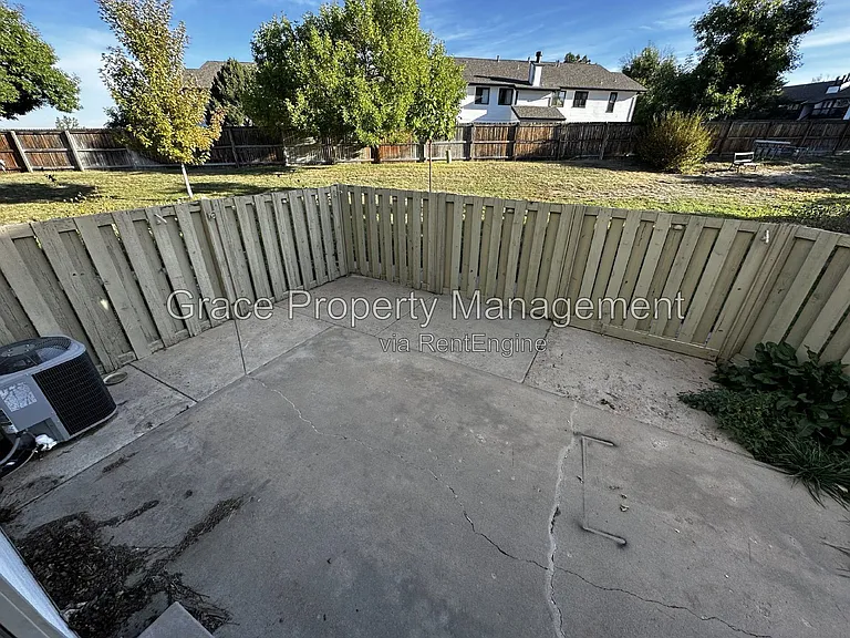 24 Mountain Shadows Ct — Photo 23
