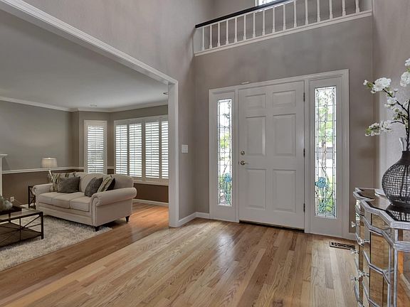 2nd image of 20947 Fairwoods Ct
