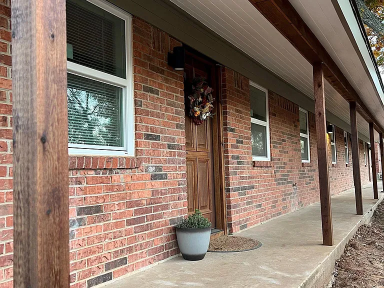 Private covered entrances