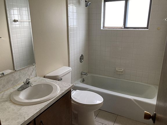 4th image of 5069 Heyboer Ave SE #5063