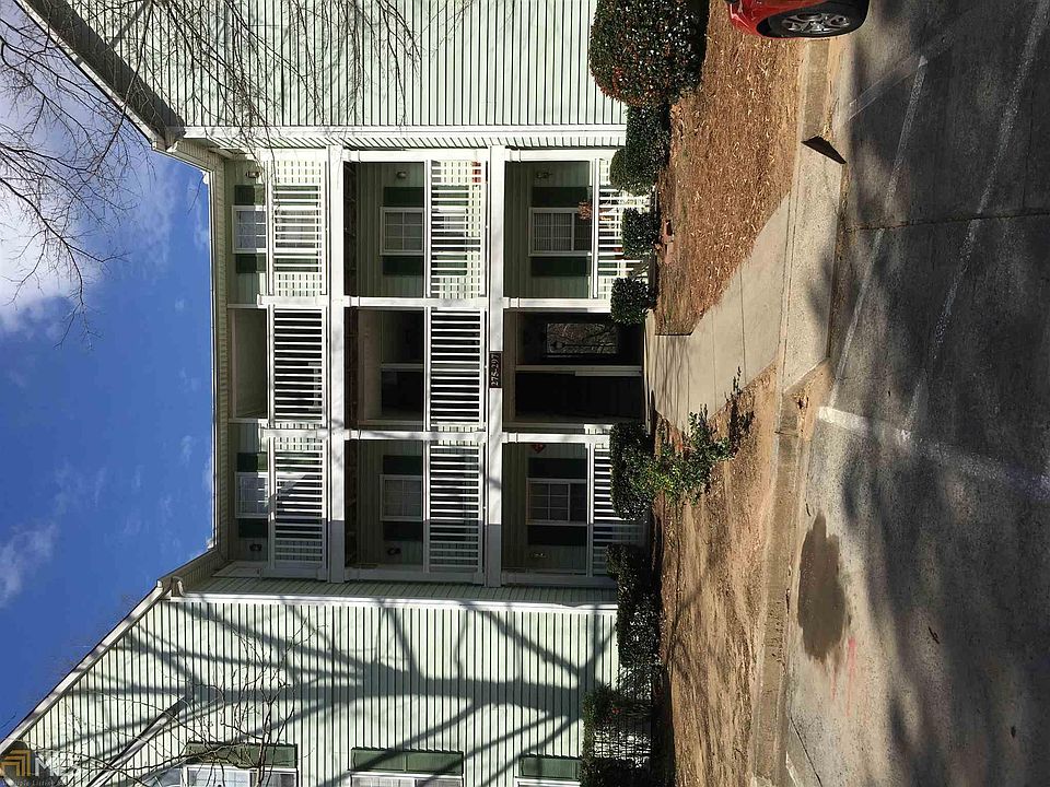 2nd image of 295 Cobblestone Trl