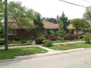 1500 Courtland Ave, Park Ridge, IL 60068