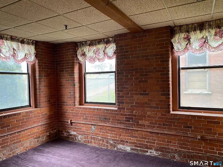 222 Williams St E #112 — Photo 6