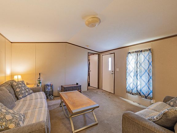 4th image of 3822 Goshen Valley Rd