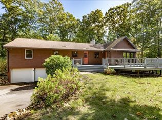 27 Vine St, Andover, MA 01810