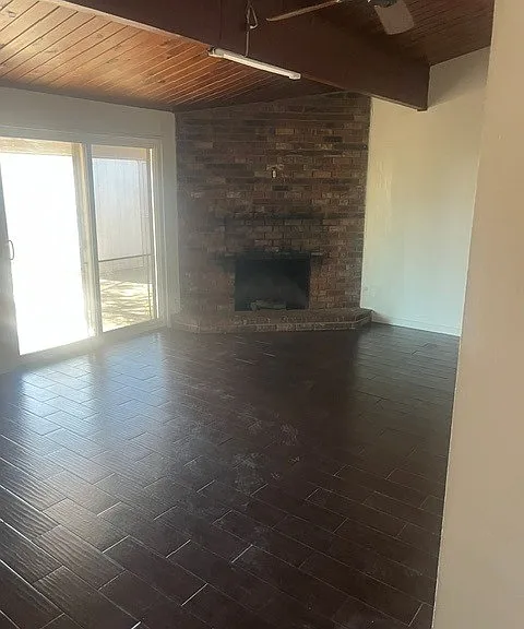 2706 Pasadena St — Photo 11