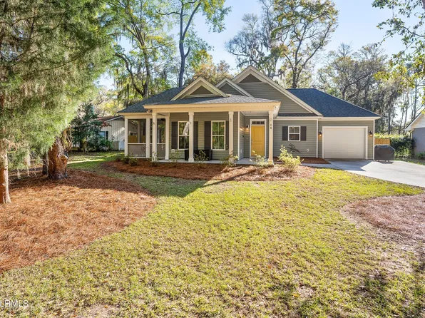 14 Partridge Cir, Beaufort, SC 29907