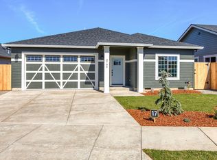 3745 Durst St, Medford, OR 97504