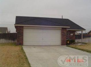 1100 Bob White Ave, Dumas, TX 79029